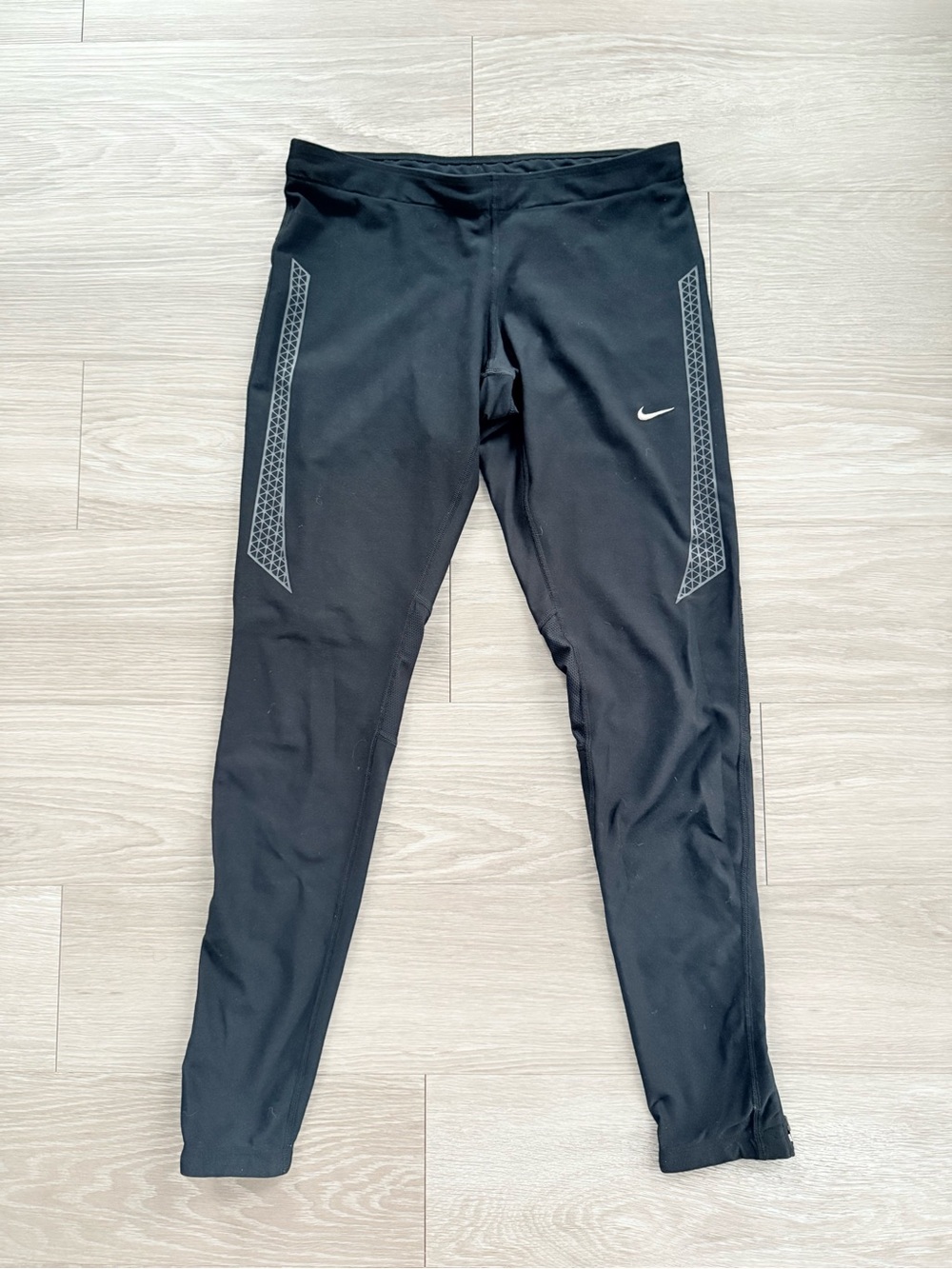 Nike Women’s Black Dri-Fit Leggings with Reflective Trim